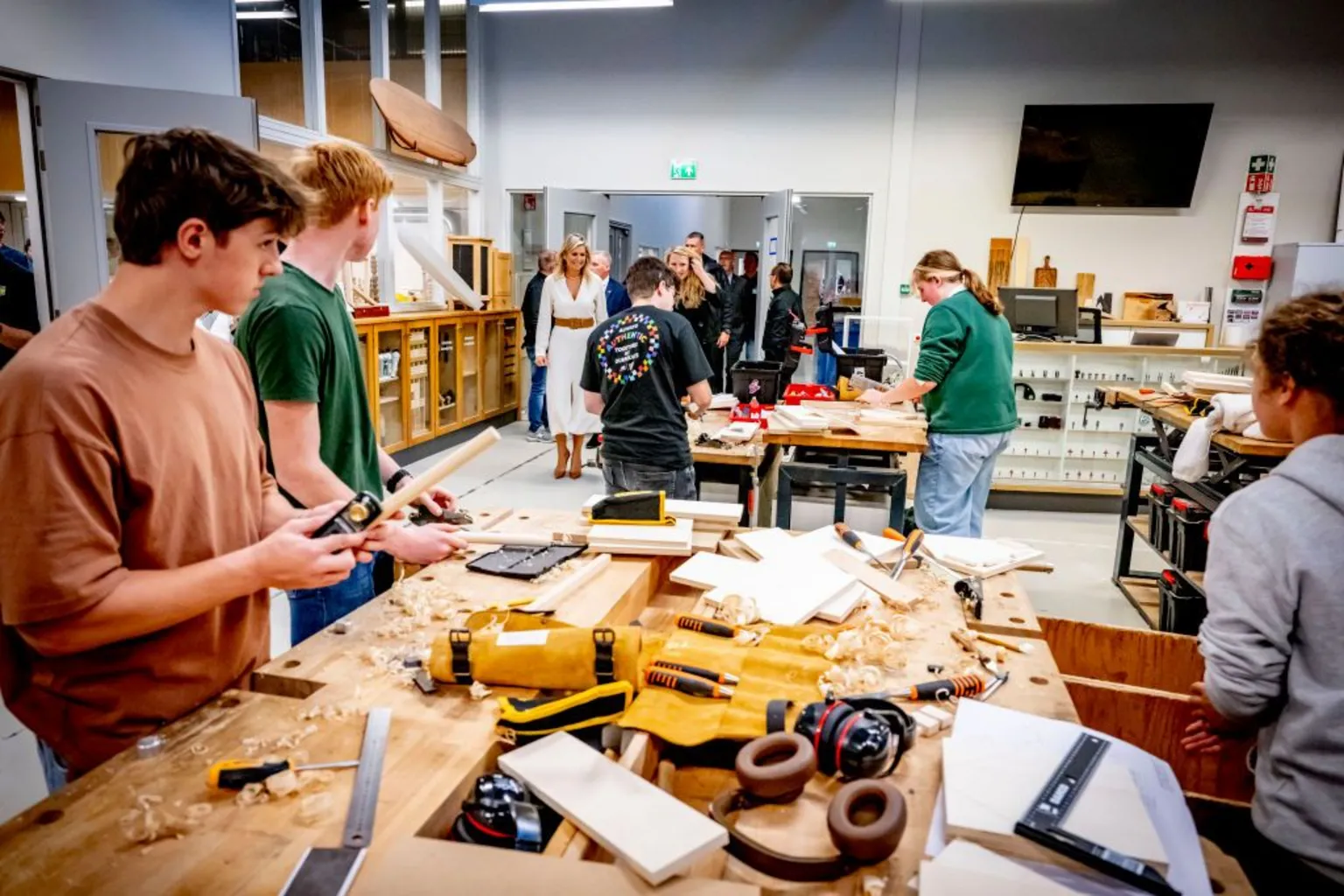 P van Katwijk/ Queen Máxima of the Netherlands visits the Wood and Furniture college in Rotterdam