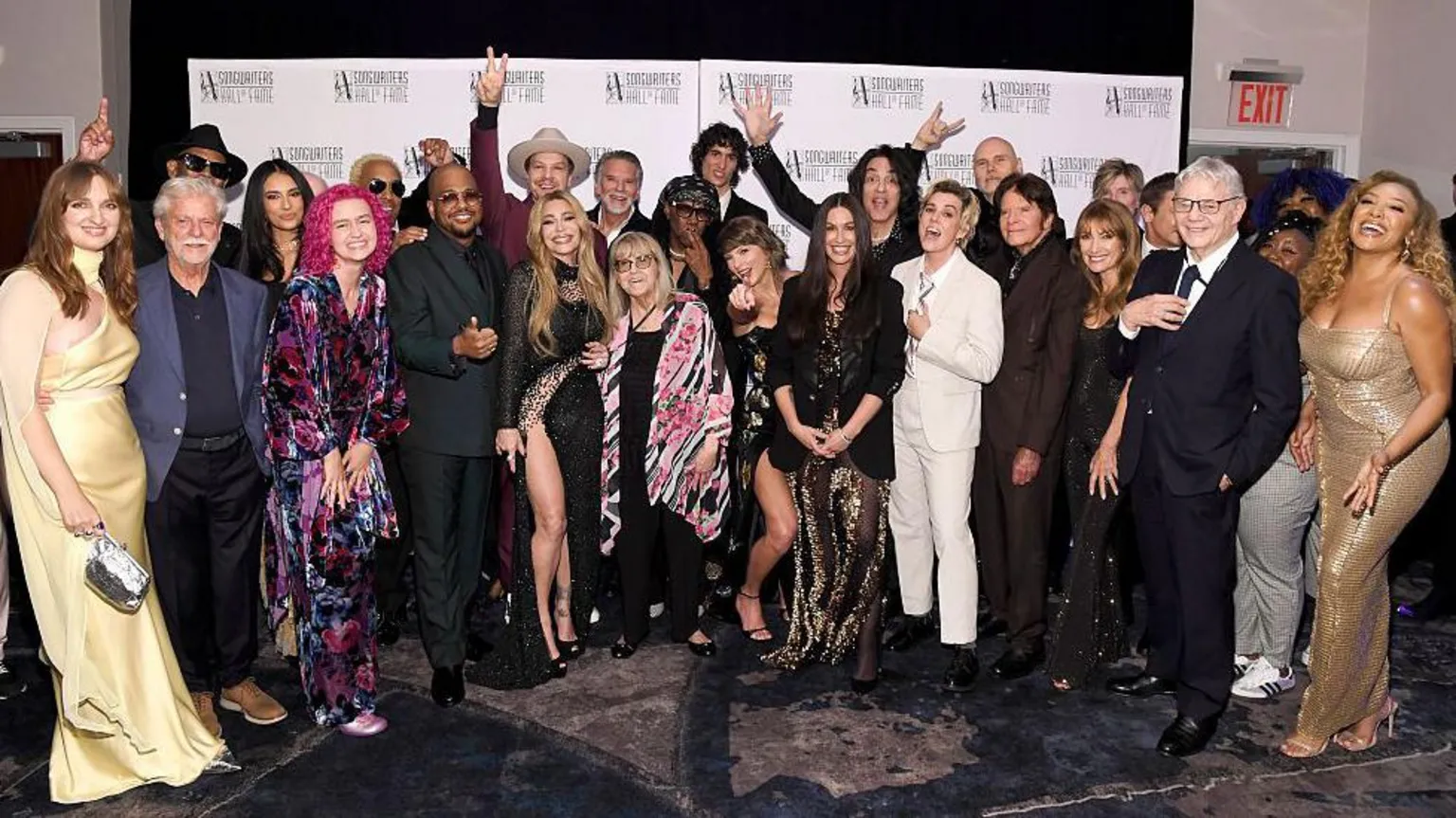 (L-R) Madison Cunningham, Terry Britten, Jimmy Jam, Kylie Cantrall, Dallas Austin, Tricky Stewart, Gavin DeGraw, Taylor Dayne, Kenny Loggins, Linda Moran, Nile Rodgers, sombr, Taylor Swift, Alanis Morissette, Paul Stanley, Brandi Carlile, Billy Corgan, John Fogerty, Jane Seymour, Steve Miller, Steve Miller, Chauntee Ross, Monique Ross and Sheléa at the Songwriters Hall Of Fame ceremony