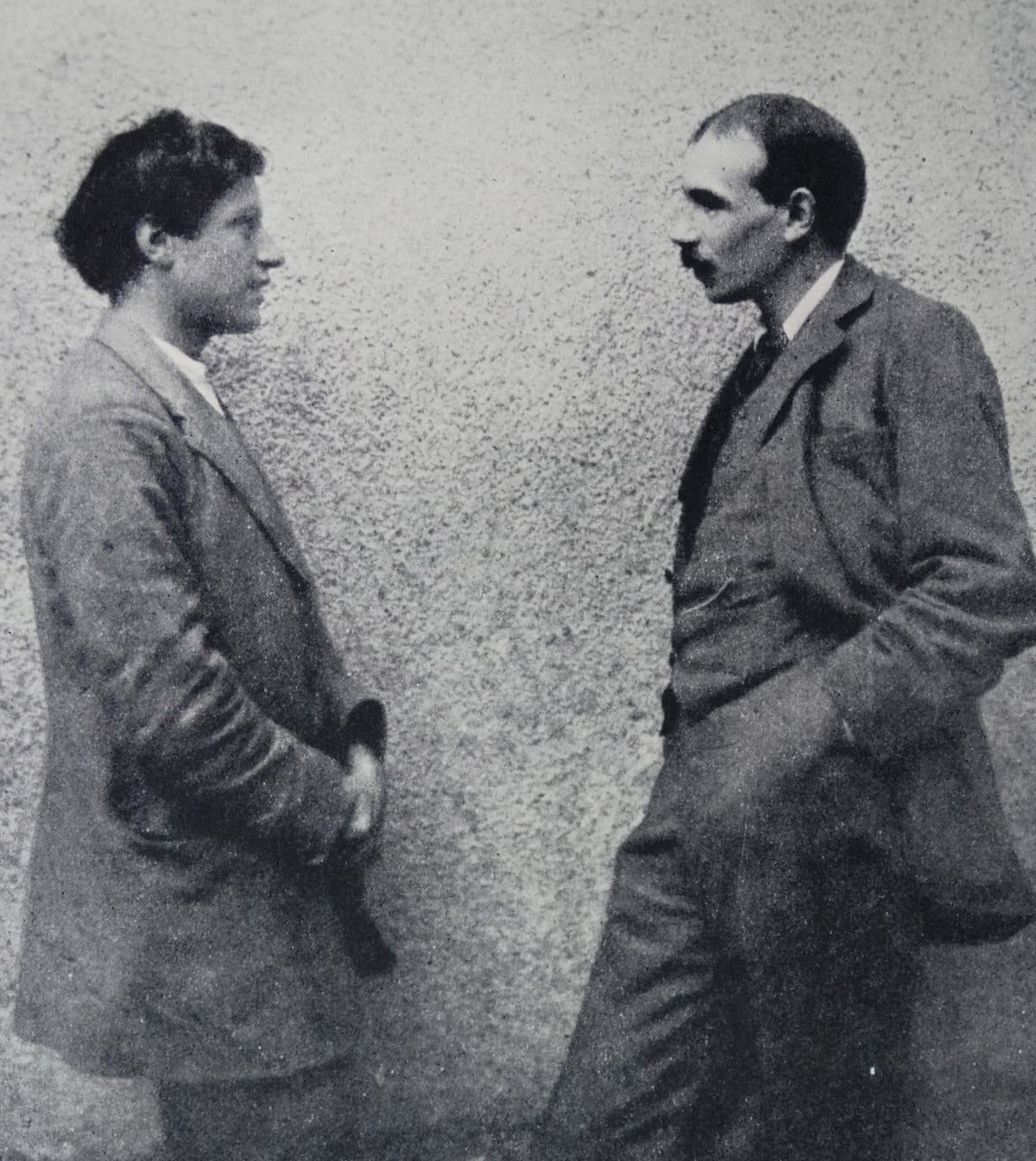 The painter Duncan Grant with John Maynard Keynes in 1926.