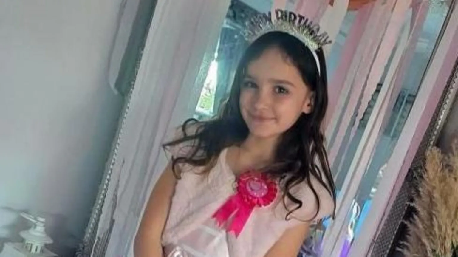 Family handout Aria Thorpe is wearing a tiara which has 