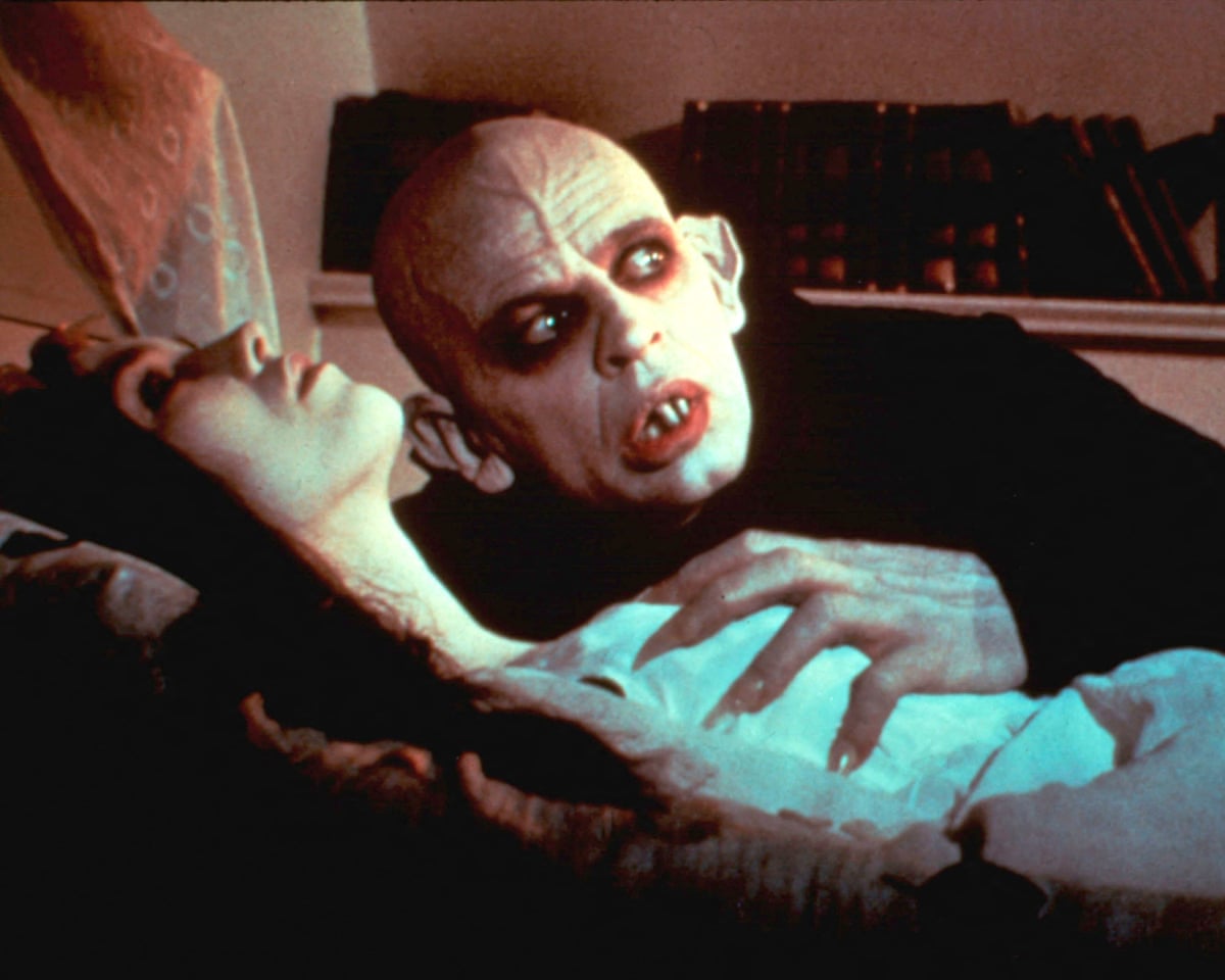 Count Orlok (Klaus Kinski) imprisons Ellen (Isabelle Adjani) in Nosferatu the Vampyre.