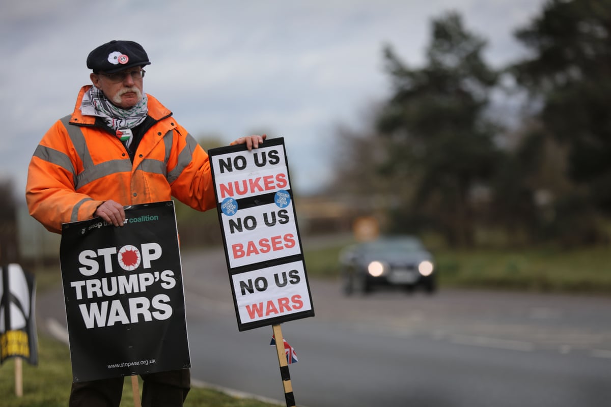 Protester with sign saying No US Nukes