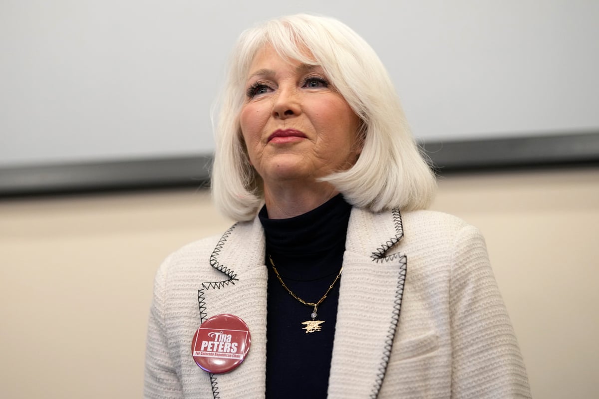 Tina Peters speaks on 25 Feb., 2023, in Hudson, Colo. (AP Photo/David Zalubowski)