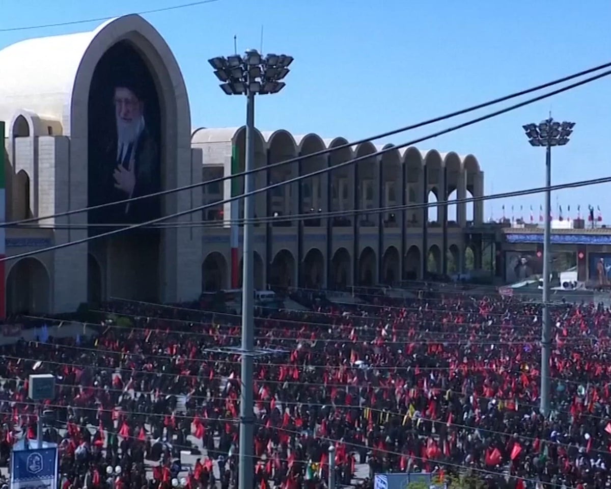 Mourners gather in Tehran for second day of Ali Khamenei’s funeral