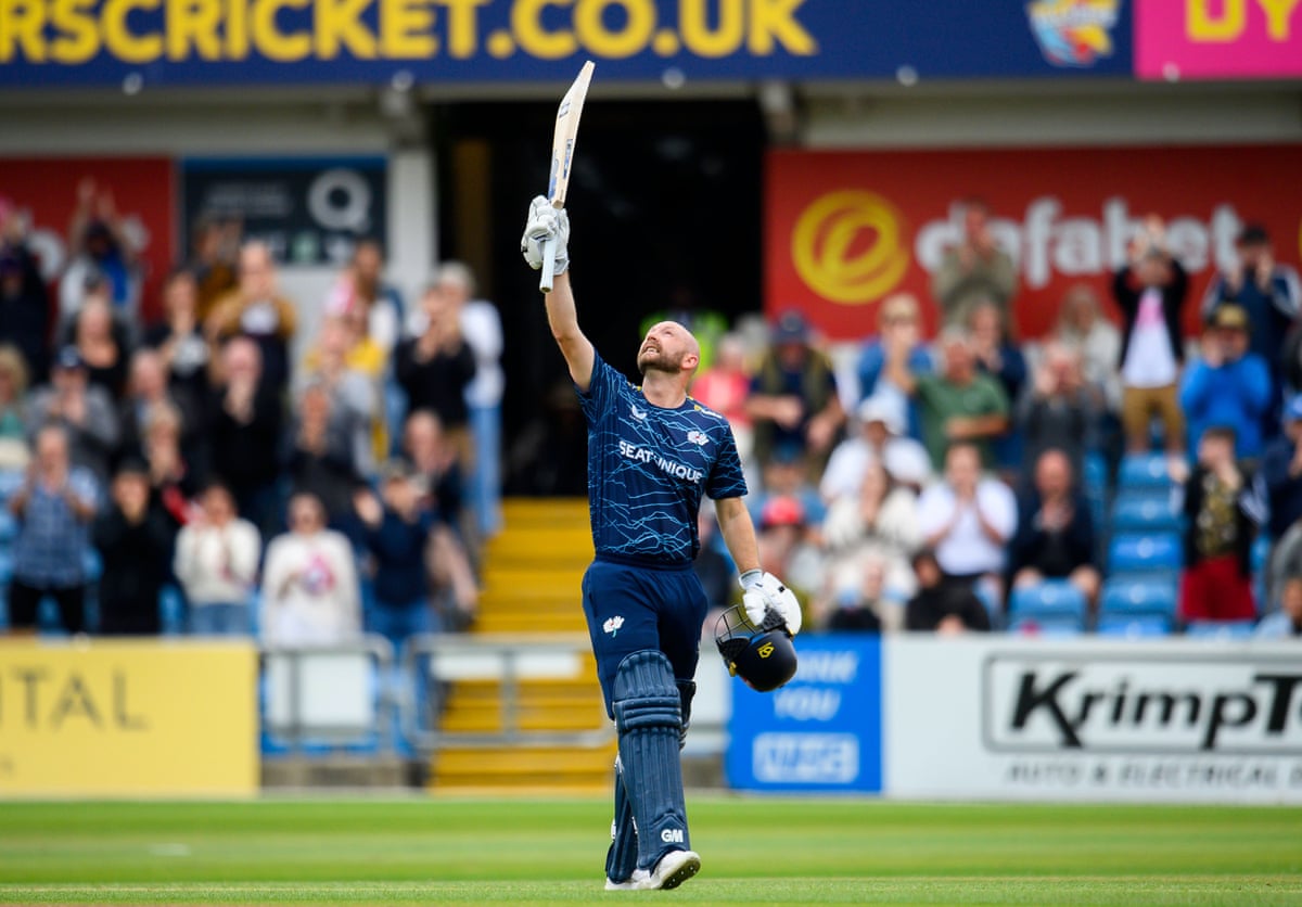 Adam Lyth inspired Yorkshire to victory against Leicestershire.