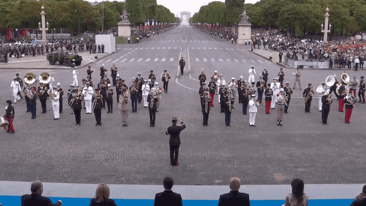 French army band medleys Daft Punk following Bastille Day parade – video