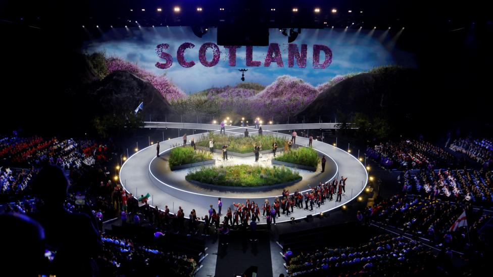 The stage was transformed into a magic Scottish garden
