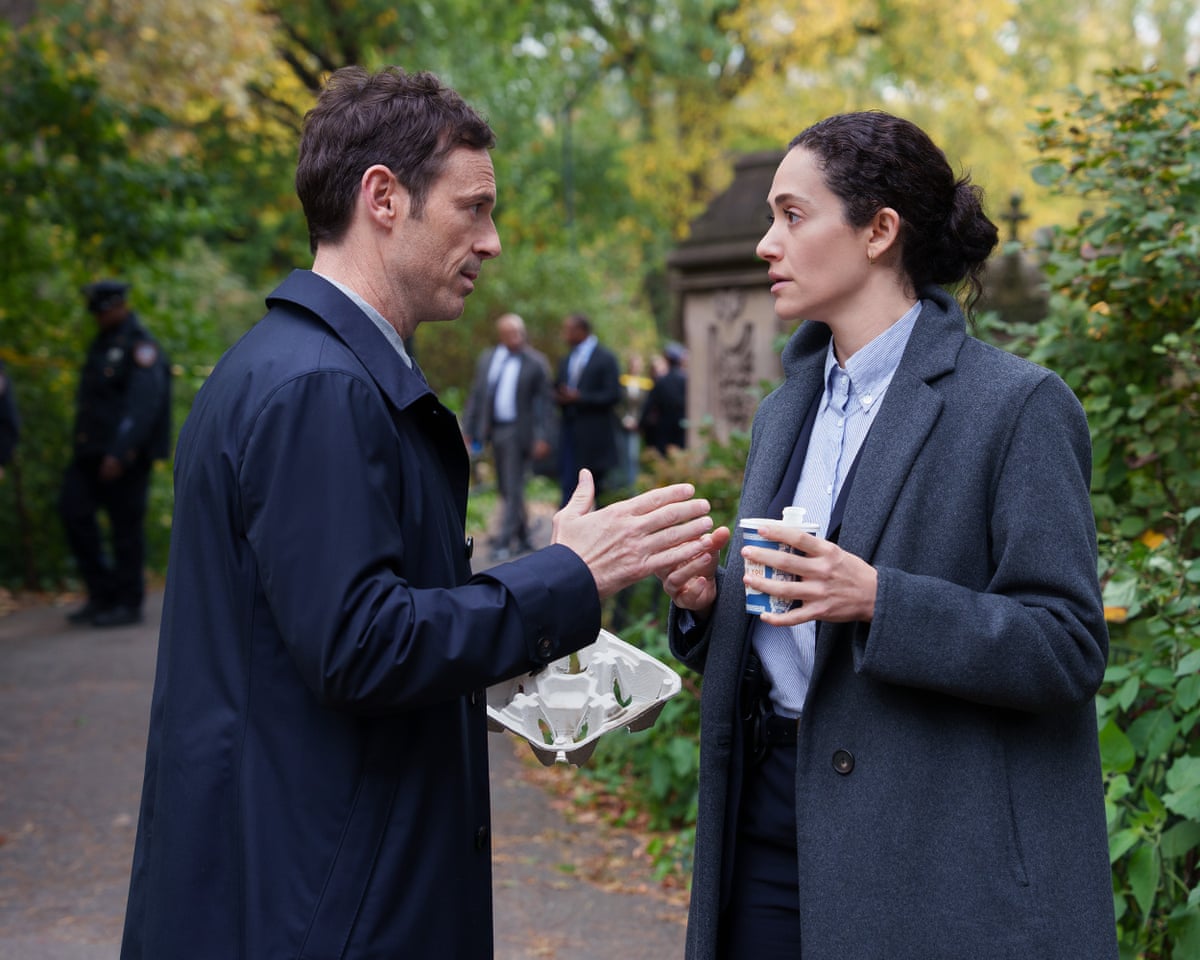 Scoot McNairy and Emmy Rossum in Furious.