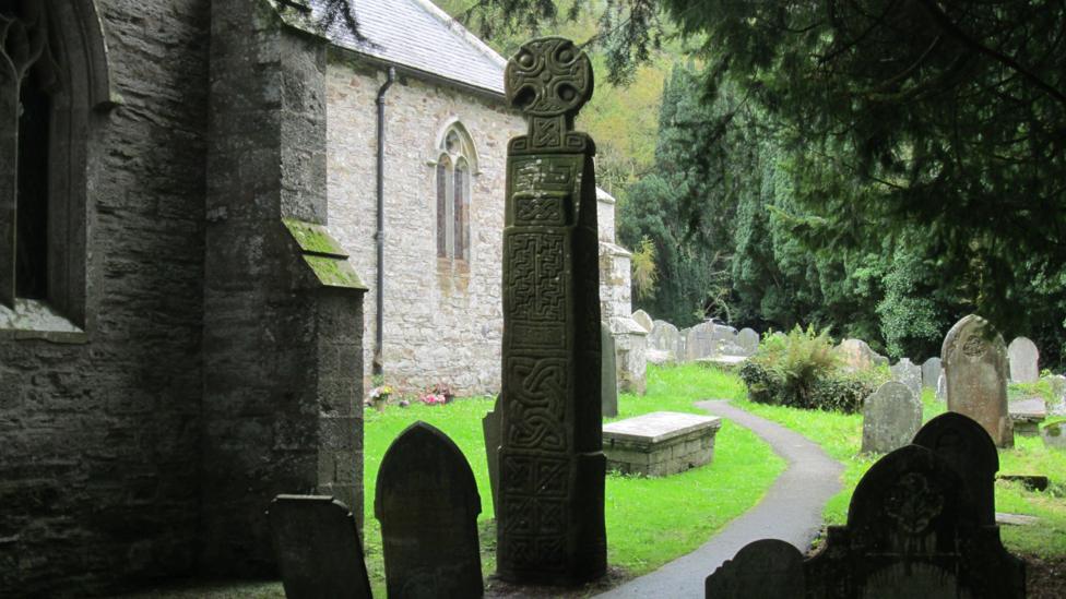 Cerrig wedi'u naddu