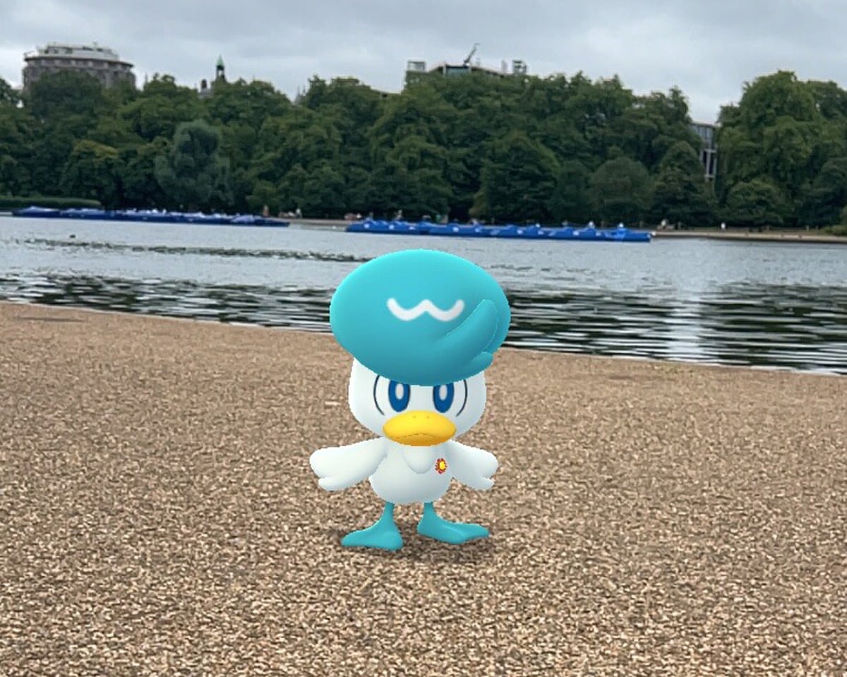 Pokémon Go screenshot of Quaxly in London.