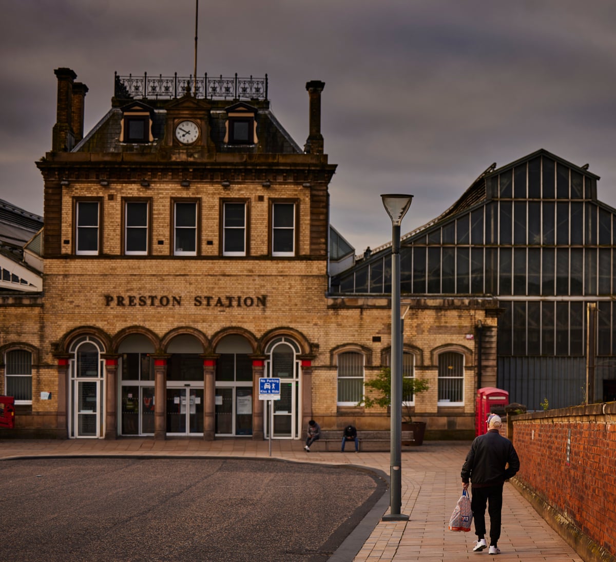 Preston railway station