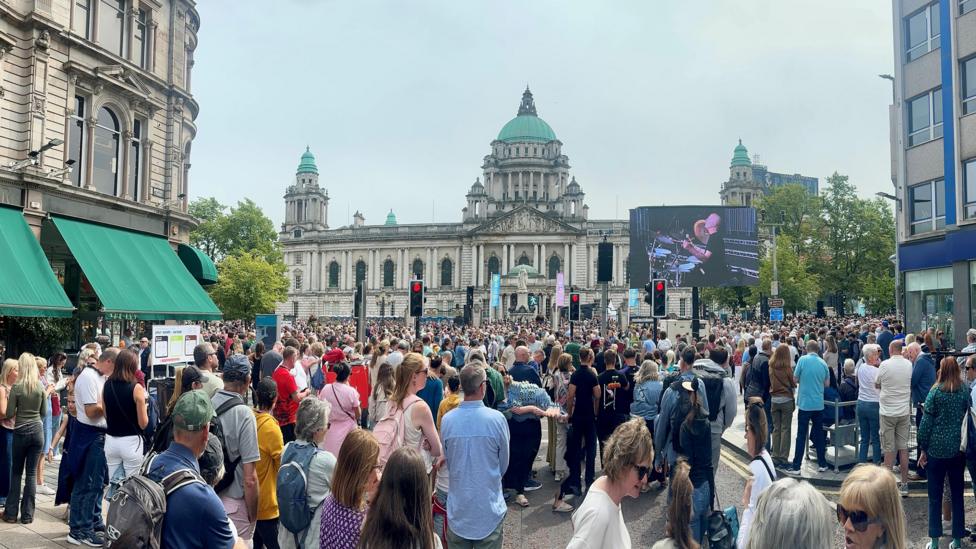 Large crowd outside Belfast city hall