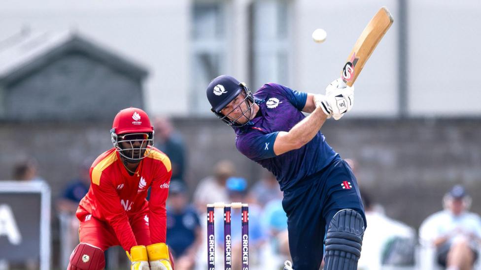 Richie Berrington in action for Scotland against Canada