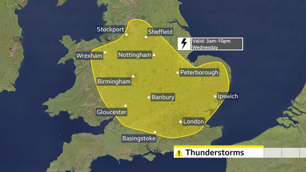 A map depicting the area covered by a yellow weather warning, which includes Basingstoke and London in the south and Stockport and Sheffield in the north.