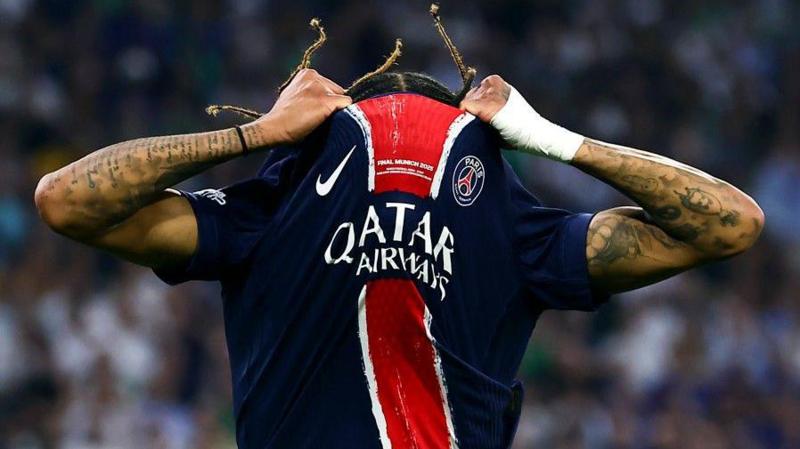 Paris St-Germain's Bradley Barcola reacts during the 2025 Champions League final against Inter Milan