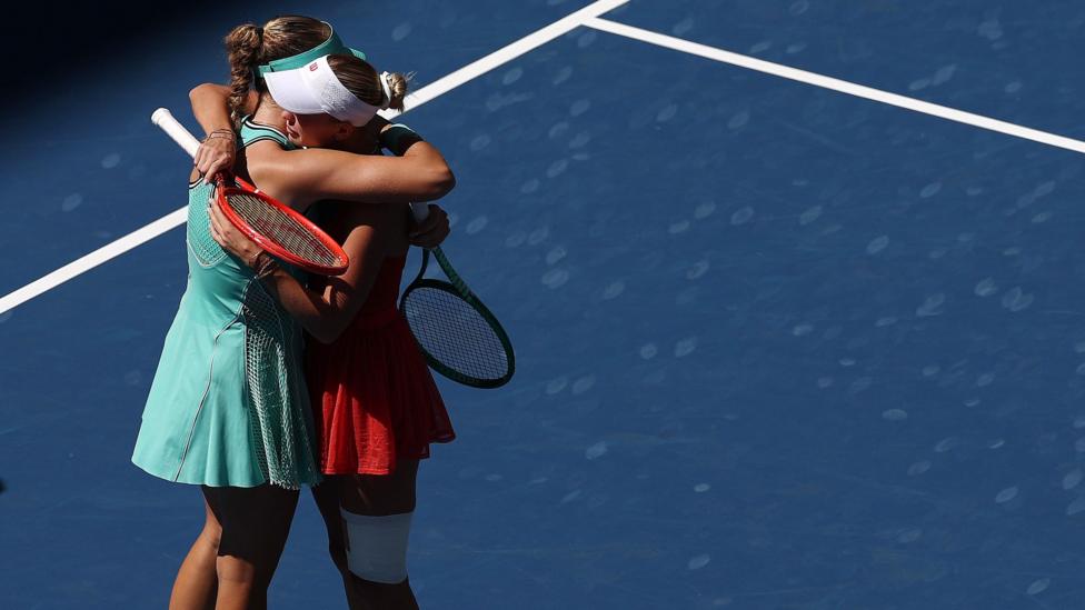 Mirra Andreeva consoles Anastasia Potapova