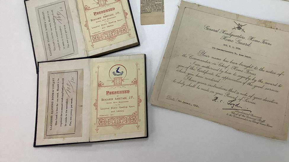 The lost books shown among Peter's late grandather's former possessions